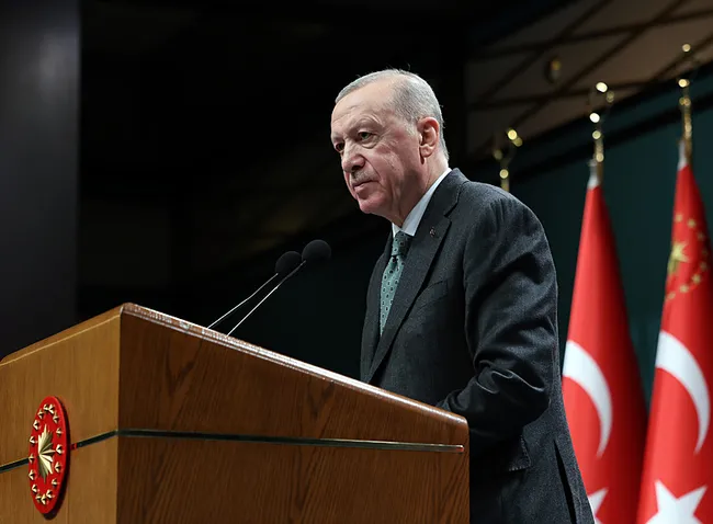 son-dakika-kabine-toplantisi-basladi-iste-masadaki-konular-1775481949359.jpeg SON DAKİKA | Kabine Toplantısı başladı! İşte masadaki konular