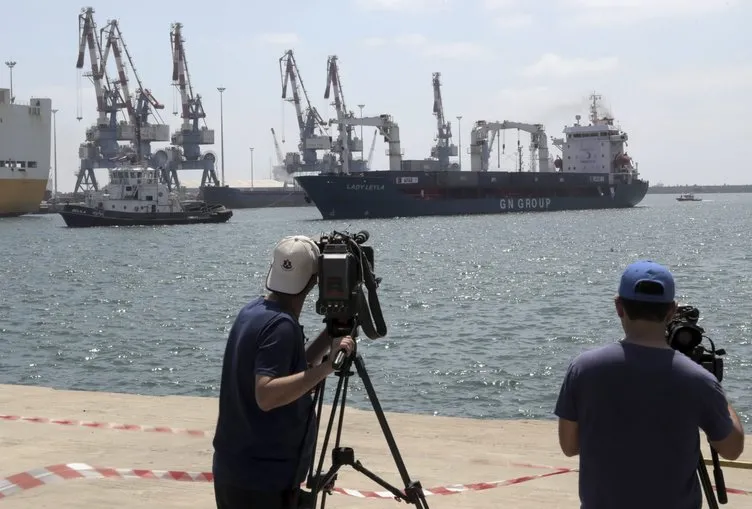 Gazze’ye yardımları taşıyan ’Lady Leyla’ Aşdod Limanına ulaştı