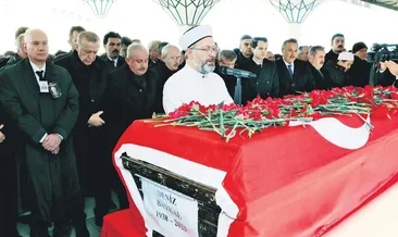 Siyasetin duayeni Deniz Baykal’a veda