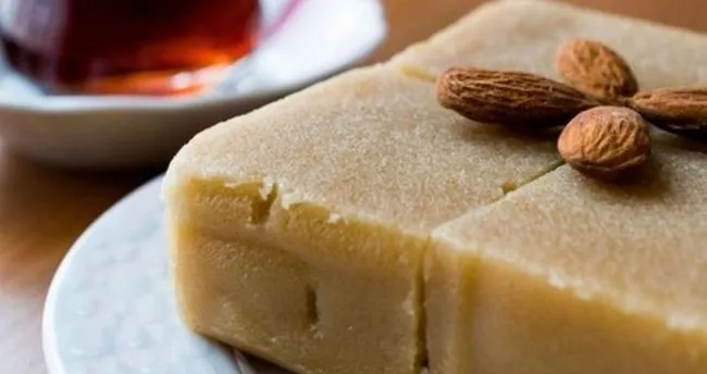 Un Helvası Tarifi Ve Yapılışı: Püf Noktaları İle Tam Ölçülü Un Helvası Nasıl Yapılır, Malzemeleri Neler?