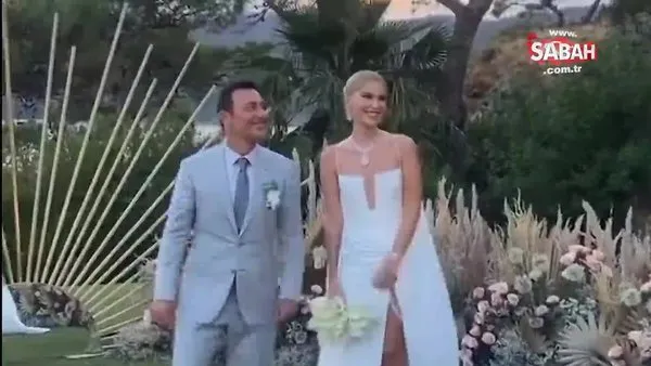 Düğünleri bugün Marmaris’te gerçekleşti! İşte Mustafa Sandal ve Melis Sütşurup’un düğününden ilk kareler! | Video