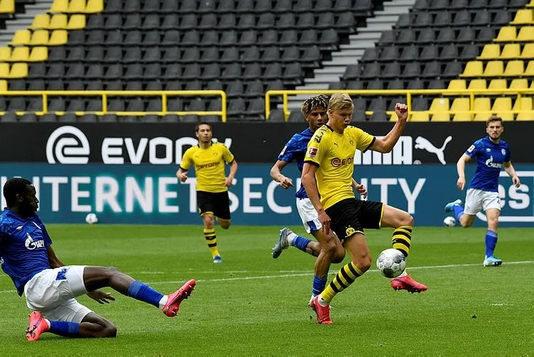Borussia Dortmund’dan ’sosyal mesafeli’ gol sevinci