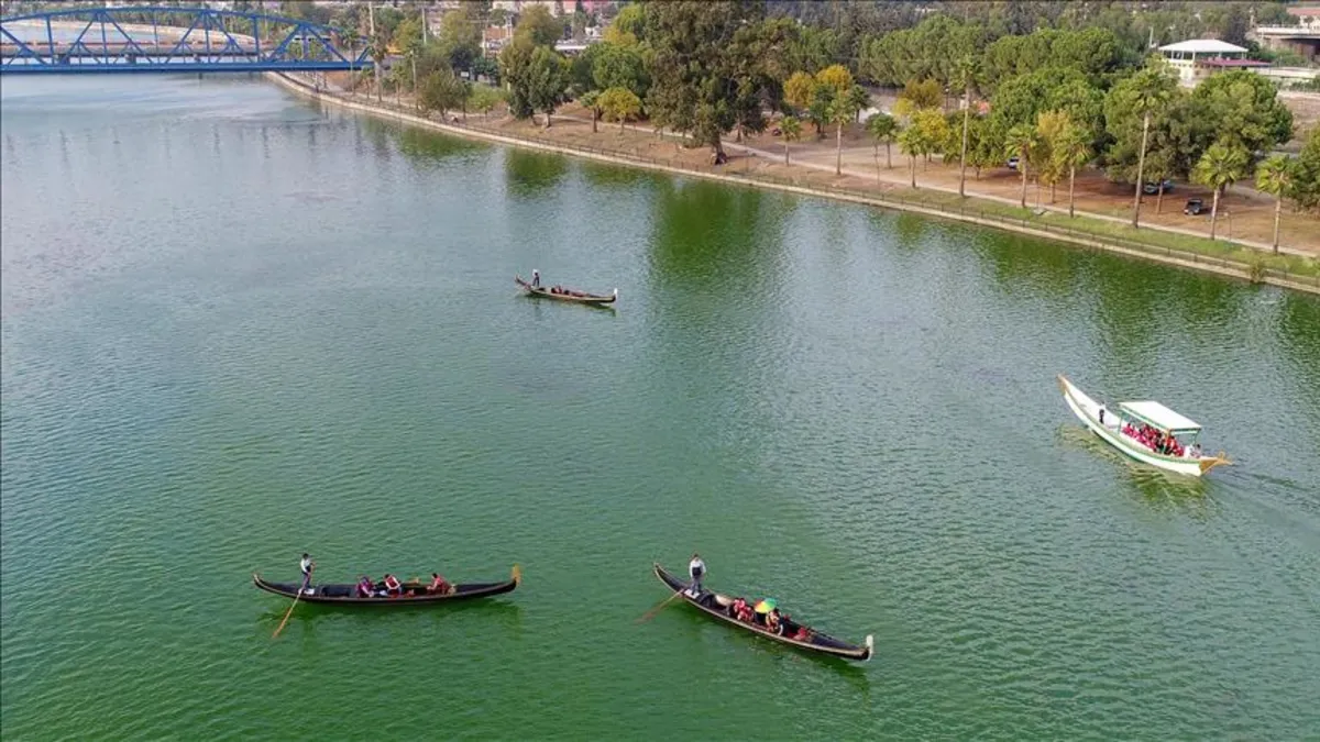 Seyhan Nehri'ne düşen kadın kurtarıldı