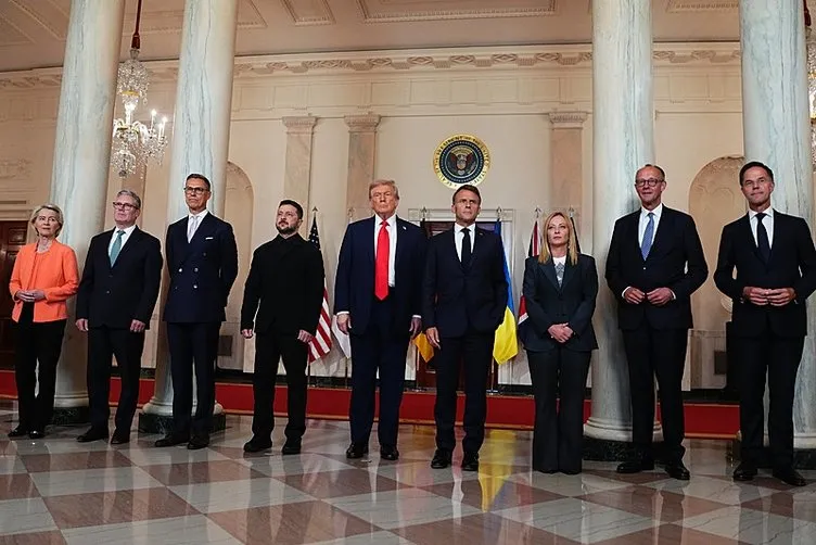 Uluslararası medya görüşmeyi böyle yorumladı: Zelenskiy bu kez farklı giyindi! Melanie Trump’a dikkat çeken mektup