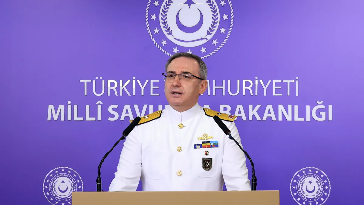 MSB’den Yunan Genelkurmay Başkanı Dimitrios Hupis’e sert tepki: Nostaljik bir avuntudan ibarettir MSB’den Yunan Genelkurmay Başkanı Dimitrios Hupis’e sert tepki: Nostaljik bir avuntudan ibarettir