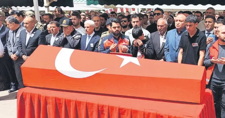 Gaziantep şehidini uğurladı