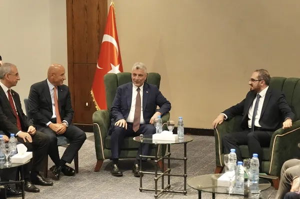 ticaret-bakani-omer-bolat-onumuzdeki-donemde-bu-guclu-ivmeyi-devam-ettirerek-10-milyar-dolarlik-ticaret-hacmi-1787748059894.jpeg