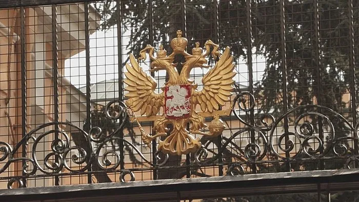 İstanbul’da kritik görüşme: Rus ve ABD heyetleri konsolosluğa geldi