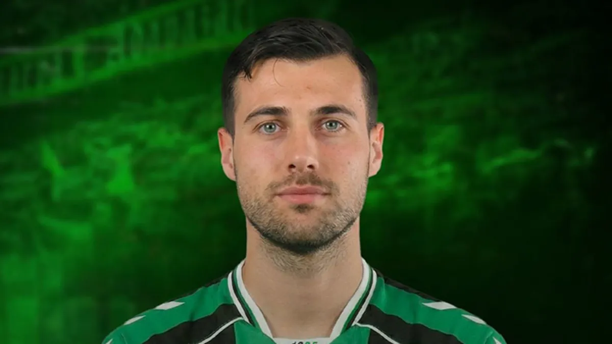 Sakaryaspor, Ataberk Dadakdeniz’i transfer etti! Sakaryaspor, Ataberk Dadakdeniz’i transfer etti!