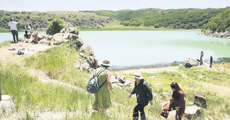 Nemrut Gölü ilgi odağı