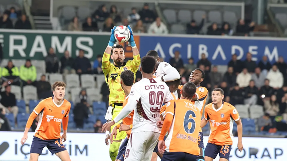 Trabzonspor ile RAMS Başakşehir 41’inci randevuya çıkıyor Trabzonspor ile RAMS Başakşehir 41’inci randevuya çıkıyor