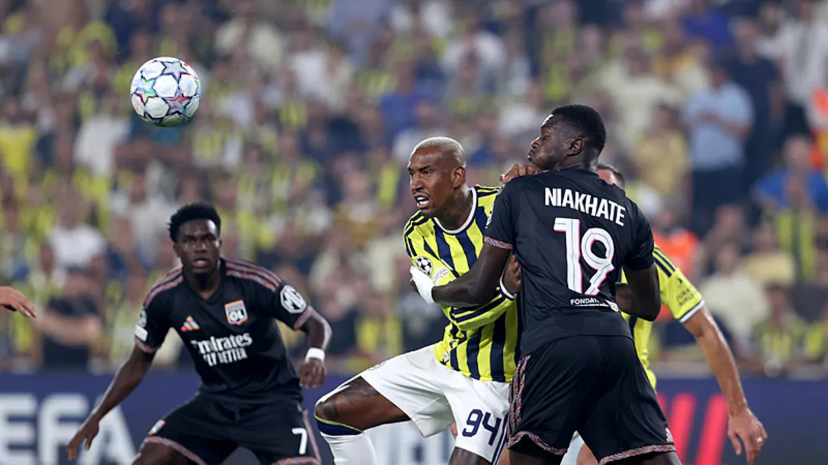 CANLI | UEFA Şampiyonlar Ligi’nde Fenerbahçe - Olimpik Lyon maçı! Bir gol daha geldi haber görseli