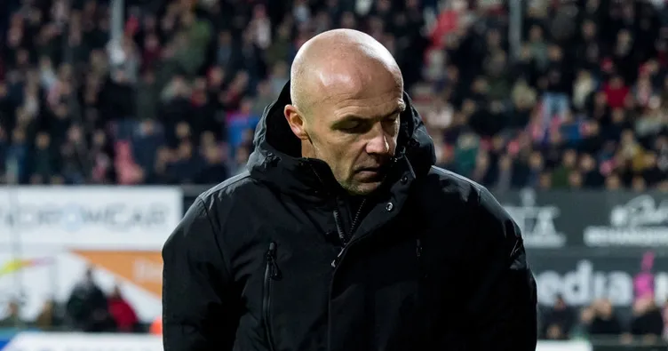 Ajax, Alfred Schreuder’u kovdu!