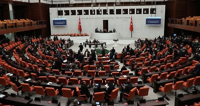 Orta Afrika tezkeresi Meclis’te kabul edildi Orta Afrika tezkeresi Meclis’te kabul edildi