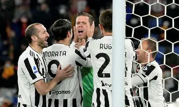 İtalya Serie A’da Juventus, 7 dakikada Roma’yı yaktı! Tarihi maç...