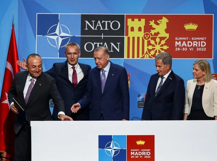 Dünya basını Türkiye’nin NATO’daki zaferini böyle gördü: Erdoğan listeyi masaya koydu ve olay bitti