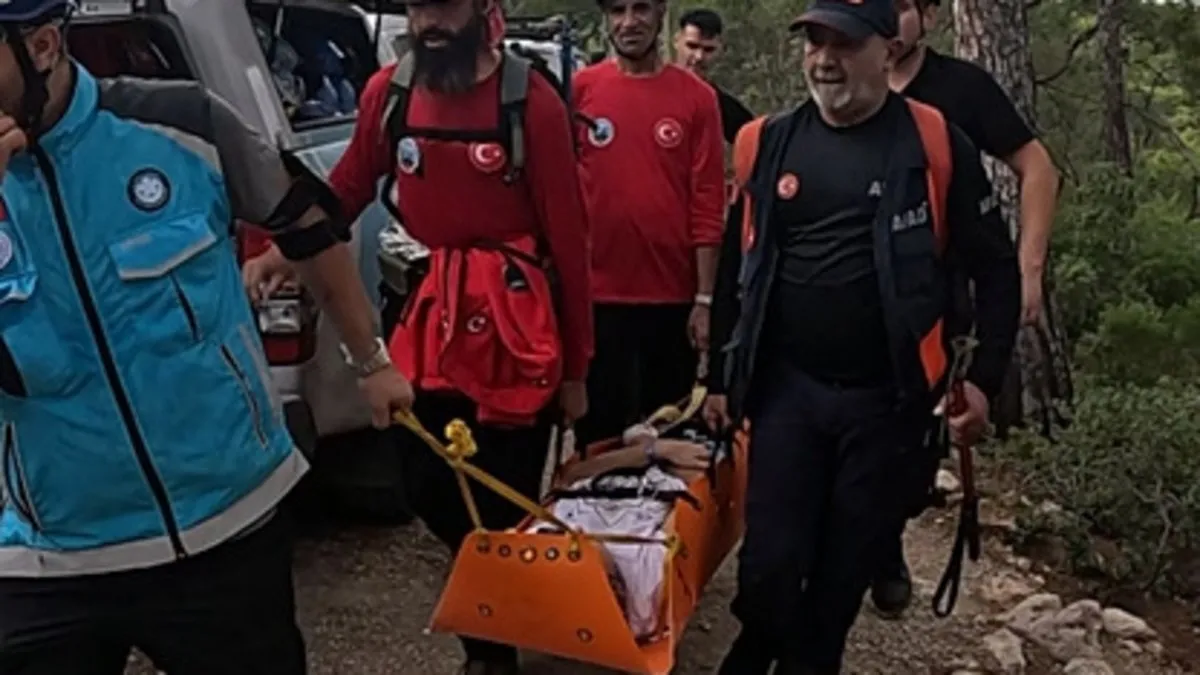 Polonya uyruklu turist ormanda mahsur kaldı: AFAD ekipleri kurtardı!