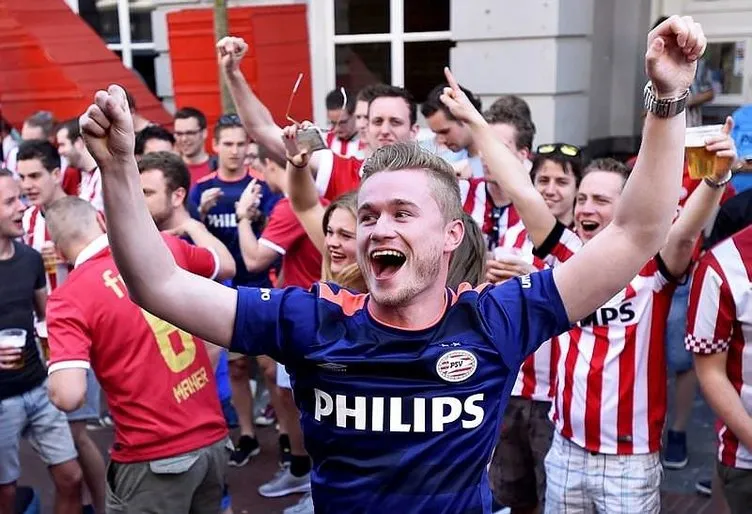 Hollanda’da şampiyon PSV