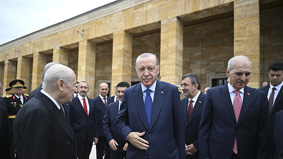 Son dakika | Başkan Erdoğan 30 Ağustos'ta Anıtkabir'i ziyaret etti: Türkiye'yi her alanda güçlendirmeye devam ediyoruz!