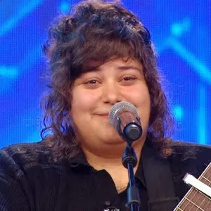 Sinan Akçıl ile düet yapmıştı... İğne ipliğe döndü! 70 kiloyu tek nefeste eriten Ferah Zeydan’ın son hali olay!