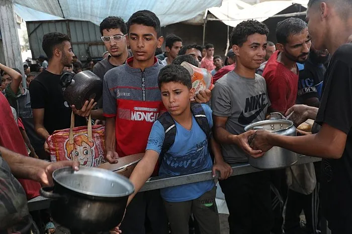 Tel Aviv kıtlık dayatmaya devam ediyor: Son 24 saatte 10 kişi daha açlıktan hayatını kaybetti
