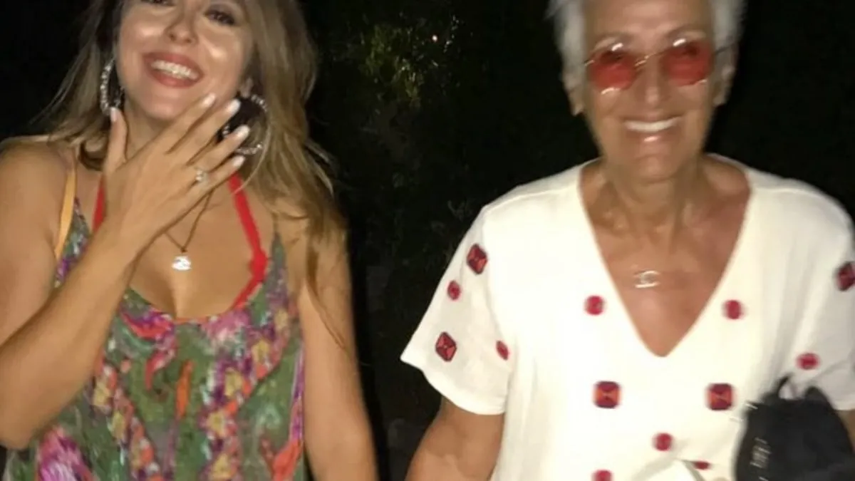Acısı dinmek bilmiyor... Aslı Hünel'den yürekleri dağlayan anne paylaşımı: Bana bakışına kurban olurum