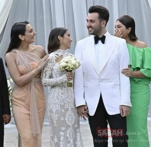 Engincan Ural’dan eşi Merve Ural’ın yeni yaşında romantik kutlama... Sibel Can da biricik gelininin doğum gününü unutmadı!