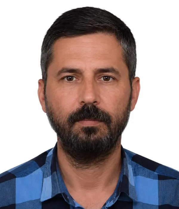 ayrildigi-kadini-takip-edip-sigindigi-yufkacida-katletmist-io-katil-cinayet-buroda-sorguya-alindi-1787675046430.jpg