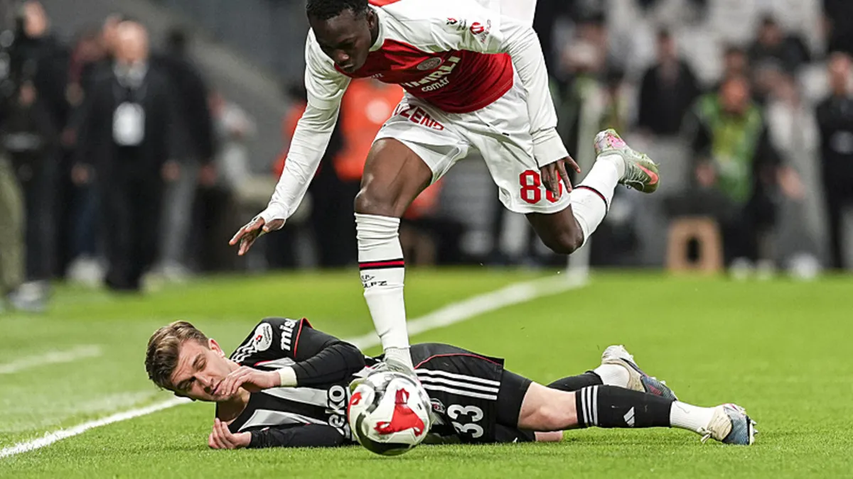 Beşiktaş’a Rıdvan Yılmaz’dan kötü haber!