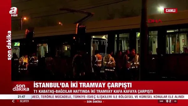 Son dakika: İstanbul'da iki tramvay kafa kafaya çarpıştı