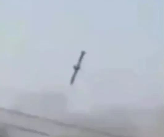 SON DAKİKA: İran'daki ilkokul saldırısında yeni görüntüler! Tomahawk iddiası gündemde : 175 kişinin öldüğü katliamda ABD parmağı mı var?