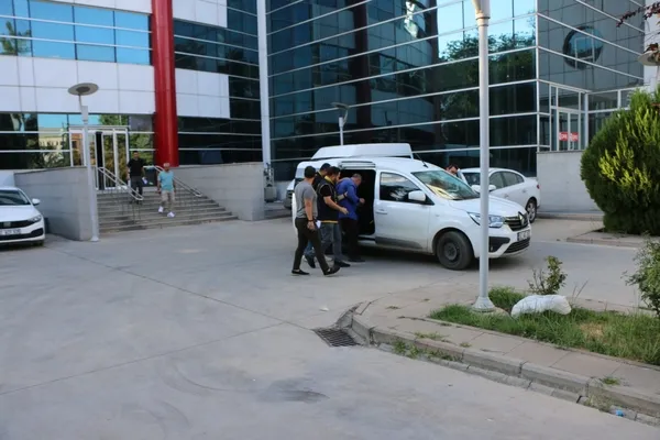adiyamanda-esini-canice-olduren-koca-tutuklandi-1721571716608.jpg
