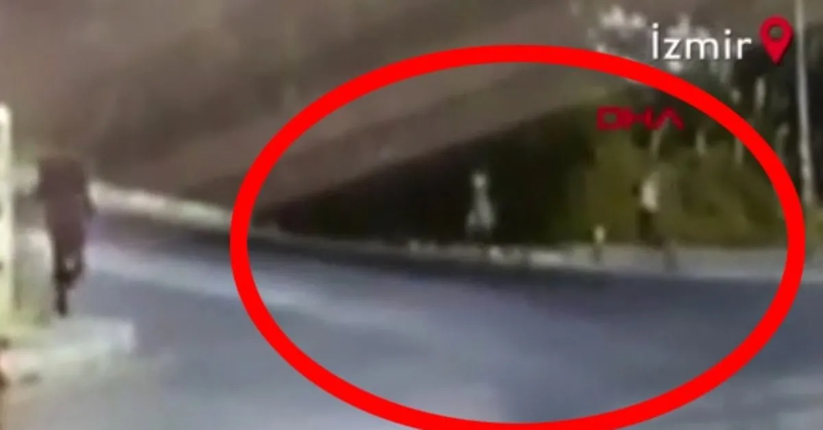 Son Dakika Haberi Izmir Deki Sapik Dehseti Kamerada Hem Taciz Etti Hem Video Videosunu Izle Son Dakika Haberleri