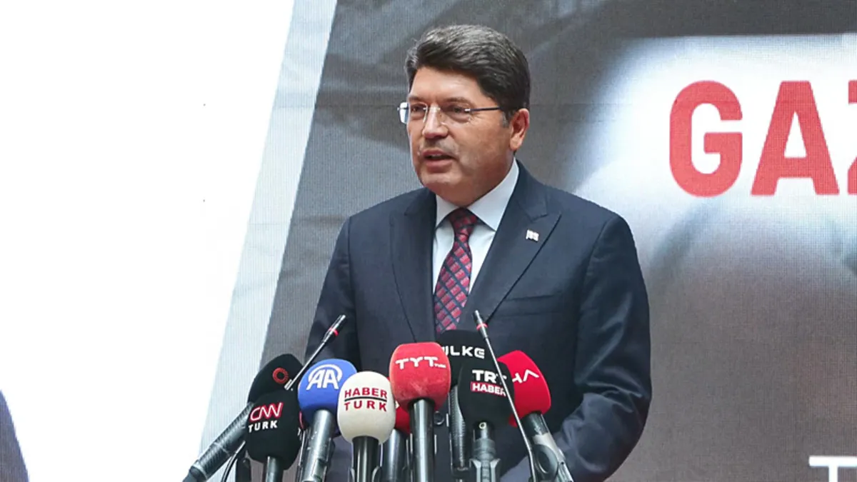 Bakan Tunç: Ben hukuk devleti dedikçe birileri bundan rahatsız oluyor Bakan Tunç: Ben hukuk devleti dedikçe birileri bundan rahatsız oluyor