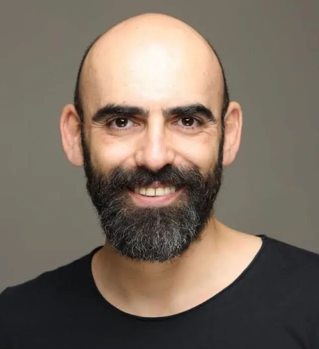 Ünlü oyuncu Kıvanç Kılınç o yorumu affetmedi: Köpek Kuki!