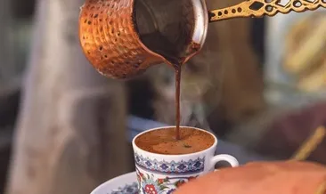 Düzenli kahve tüketimi kasları koruyor