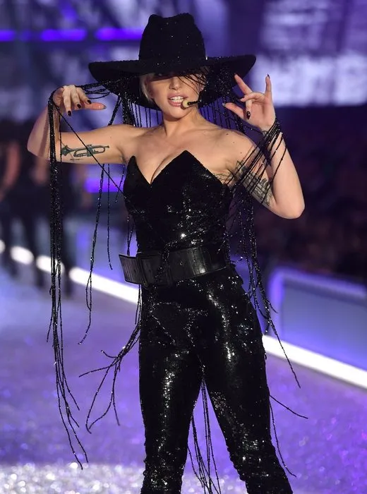 İşte Lady Gaga’nın bir milyon $’lık şapkası