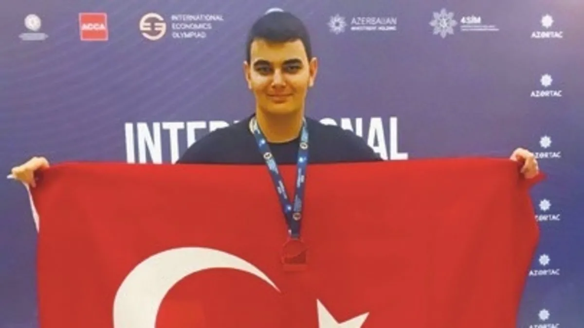 Ekonomi olimpiyatlarında bronz madalya gururu Ekonomi olimpiyatlarında bronz madalya gururu