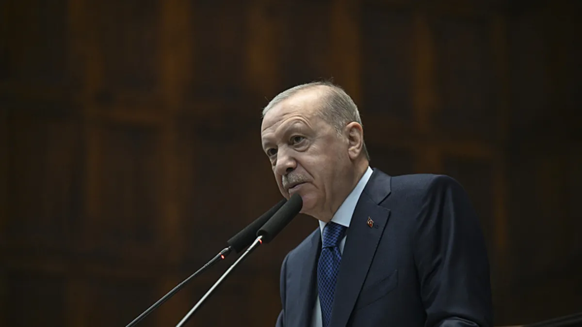 Son dakika | Başkan Erdoğan'dan İl Başkanları Toplantısı'nda önemli mesajlar: Eser ve hizmet siyasetimizle yeni gönüller kazanacağız