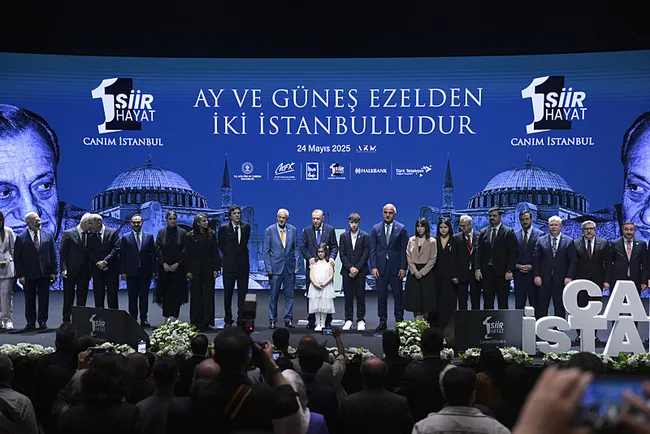 baskan-erdogan-terorsuz-turkiyeyi-cok-saglam-bir-zeminde-yukseltecegiz-1748105720644.jpeg Başkan Erdoğan: Terörsüz Türkiye'yi çok sağlam bir zeminde yükselteceğiz
