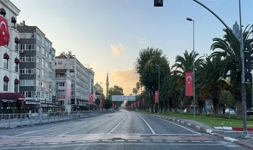 İstanbul’da 30 Ağustos Zafer Bayramı kutlamaları nedeniyle Vatan Caddesi trafiğe kapatıldı