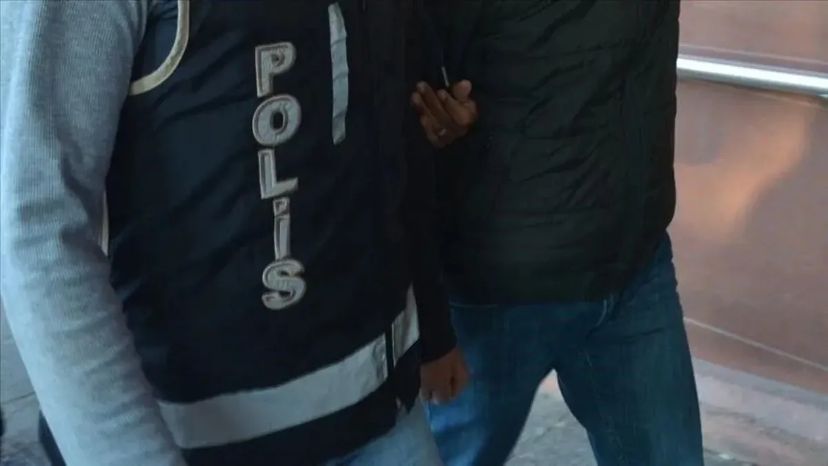 Edirne sınırından Avrupa’ya kaçacaklardı: 10 yılda 5 binden fazla FETÖ üyesi yakalandı! Edirne sınırından Avrupa’ya kaçacaklardı: 10 yılda 5 binden fazla FETÖ üyesi yakalandı!