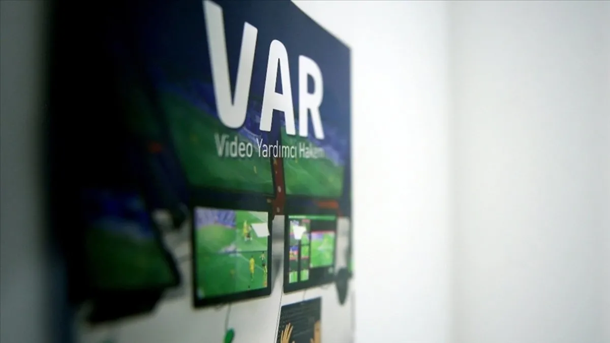 Süper Lig'de günün VAR hakemleri açıklandı!