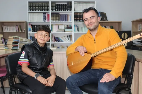 Hacı Abdullah Saygılı Müzik Performansı