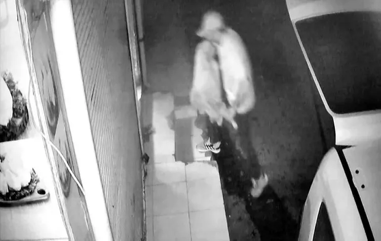 200 kilo et çalan hırsız, suç ortağını alnından öperek kutladı