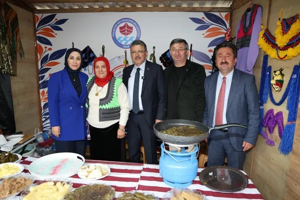 trabzon-gastronomi-festivalinde-lezzet-soleni-1793431869141.jpg