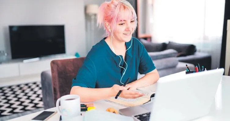 Sessiz ortamda 15 dakika kulaklarınızı dinlendirin