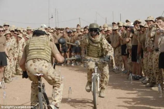 Amerikan askerleri Afganistan’da eğlenmenin yolunu buldular