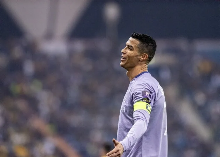Son dakika haberleri: Cristiano Ronaldo Al-Nassr’da kariyerinin şokunu yaşadı! Kupaya veda ettiği maçta Lionel Messi detayı ve hocasından olay gönderme…