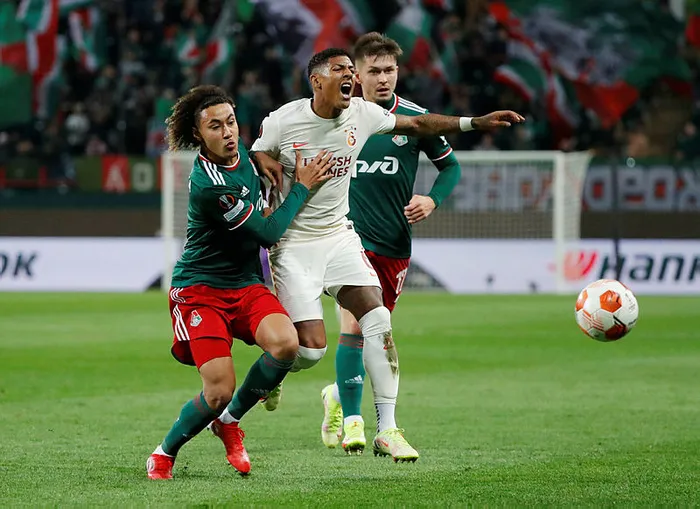 moskovada-galatasaray-ile-bayern-munihi-karistirdilar-1634845805690.jpg